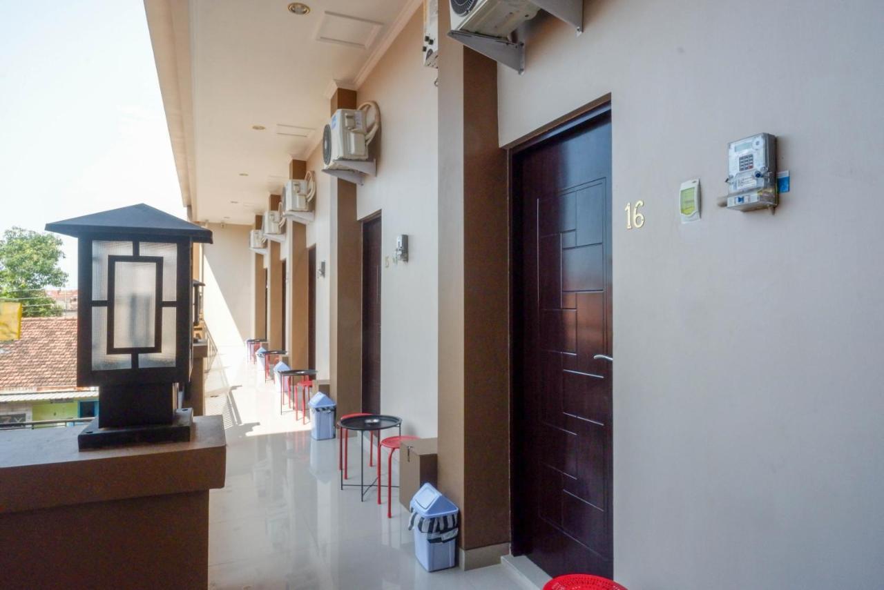 Urbanview Hotel Near Alun Alun Tegal Tegal (Central Java) Exteriér fotografie